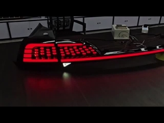 TESLE a través de la luz trasera